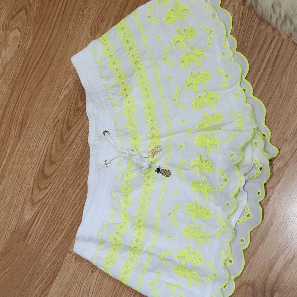 White and Neon Yellow Knit Shorts